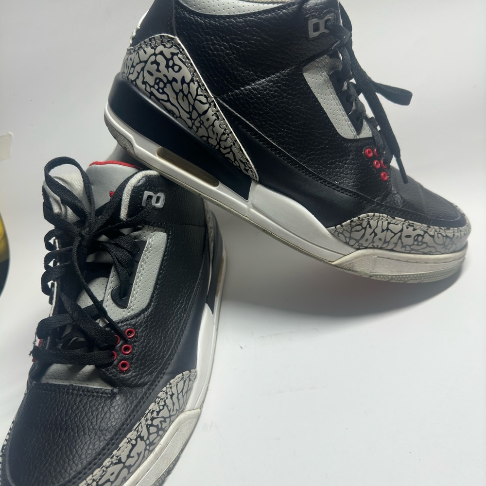 Nike Red and Black Athletic Shoes